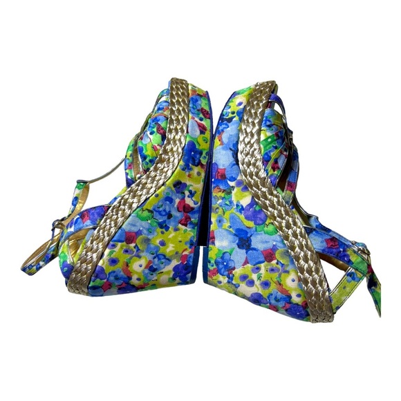 Poetic Licence Blue Silver "Arm Candy" Floral Watercolor Wedges Sandals size9.5” - Picture 6 of 10